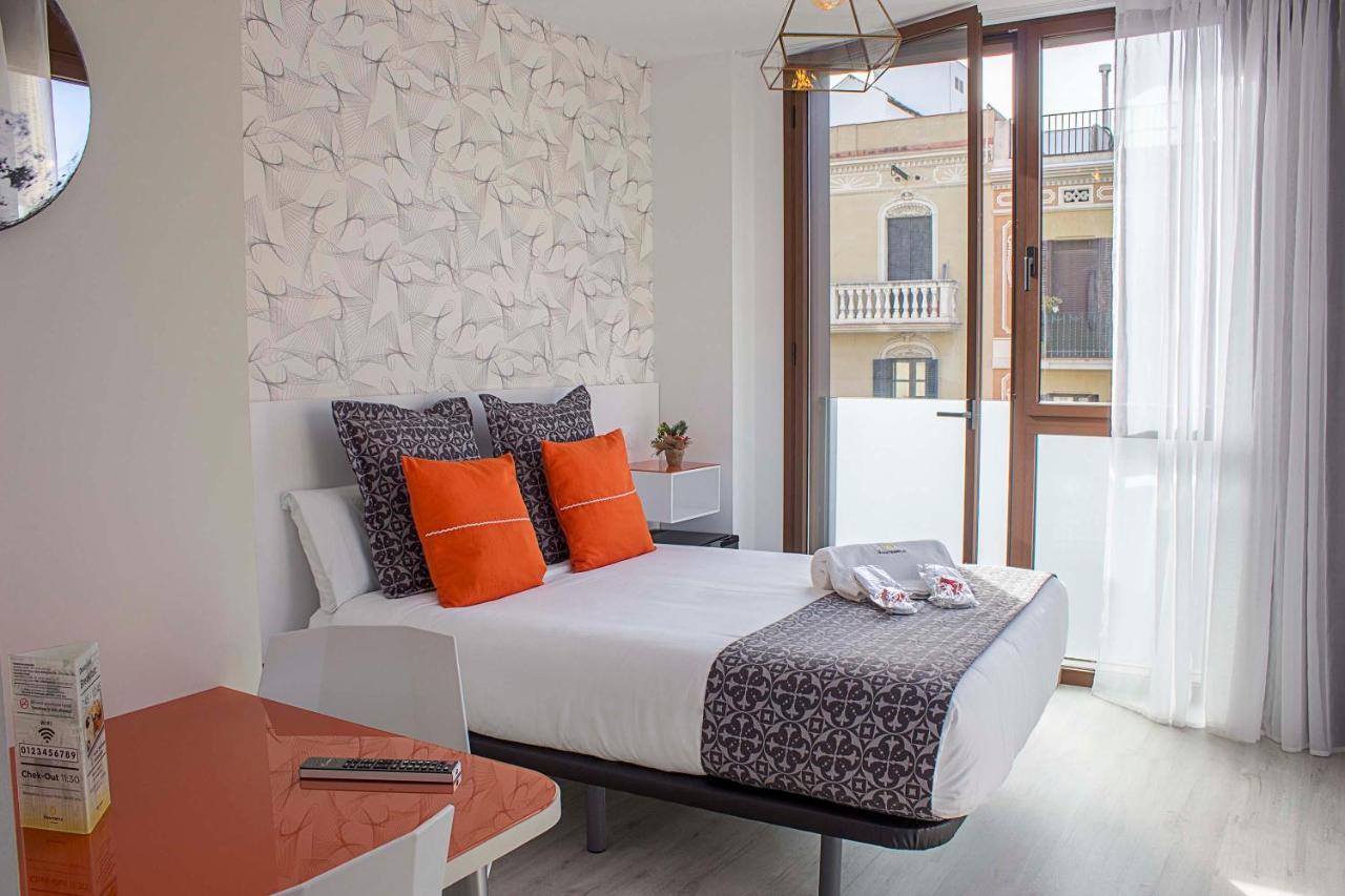 Apart-suites Hostemplo * Barcelona