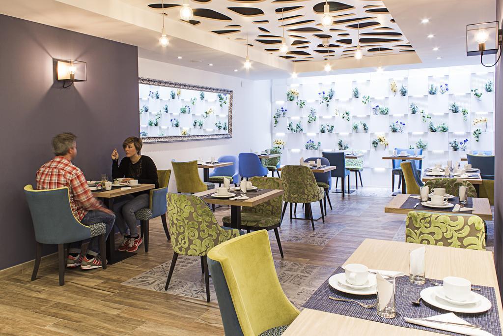 Apart-suites Hostemplo Barcelona